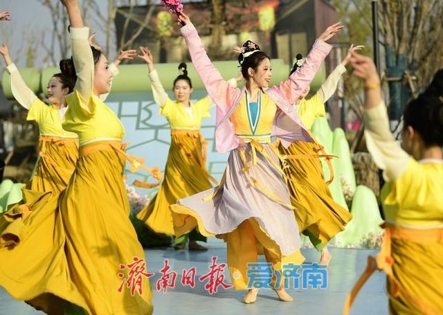 济南首座宋词文化沉浸式演艺乐园正式亮相