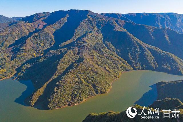 行进中国 | 秋染崆峒