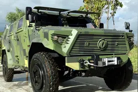 90后小伙，150天纯手工造了一辆“越野车”图片