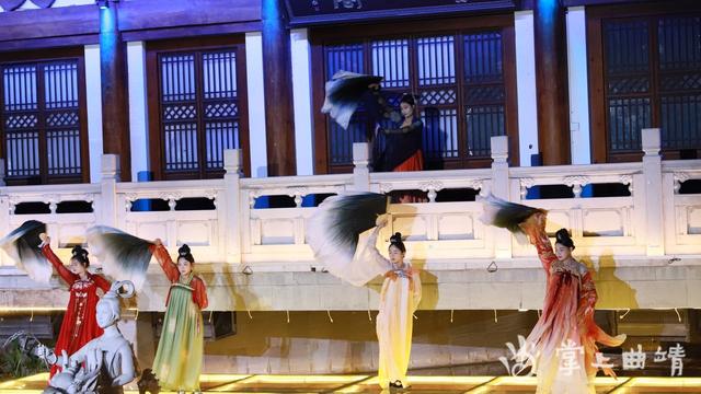 南中爨城国庆中秋系列活动火热上演 夜游盛宴引客如潮