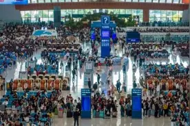 启动“人从众”模式！多地紧急提醒：已售罄！云南……图片