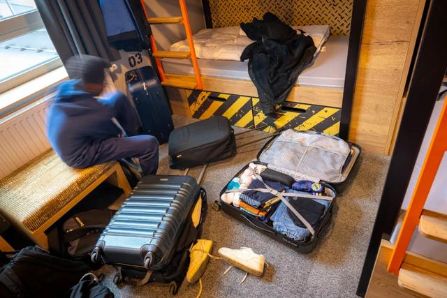 拒绝35岁中年人的青旅,00后也不住了