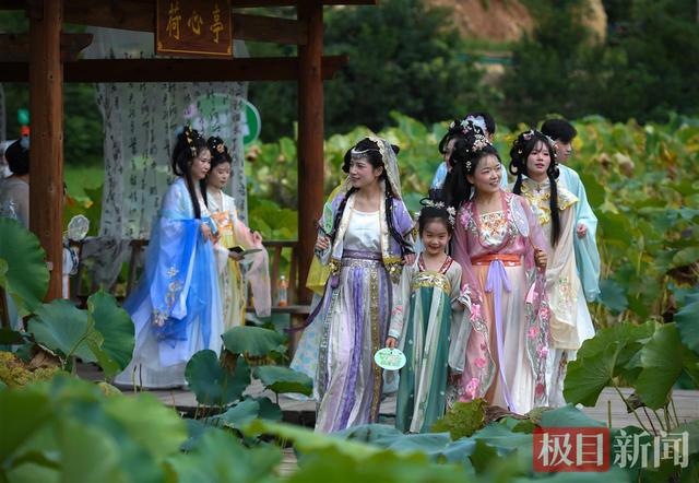 郧西七夕：浪漫国潮涌动，古韵新风绽放