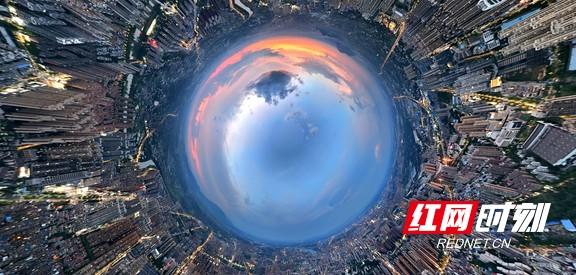 组图 | 受台风“剑鱼”影响 衡阳呈现“世纪晚霞”美景