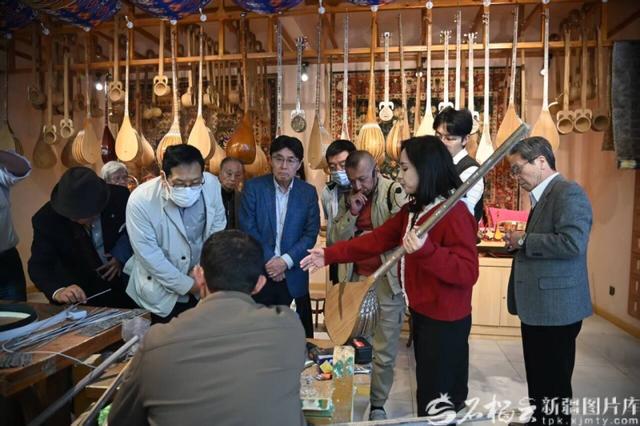 “中国新疆之美，百闻不如一见”——日本知名学者和经济界人士代表团参访新疆