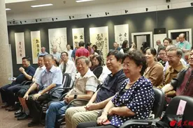 丹青吐彩迎国庆 翰墨飘香颂华夏——“翰墨抒怀·喜庆华诞——庆祝新中国成立75周年获奖作品书画展”隆重开展图片