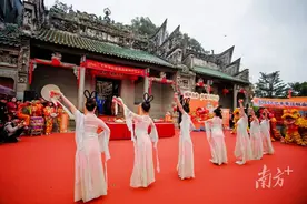 宇树机器狗与舞狮同台竞秀，芦苞北帝诞巡游亮点多图片