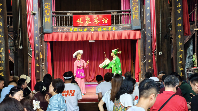 【赣鄱潮涌启新程】一祠一火，万载“活”了