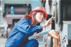 辉煌75载 与共和国同成长的劳动模范 | 沙夕兰：撑起七亿产值的“沙先生”图片