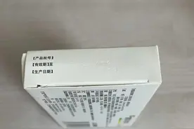 极目视评|生产日期模糊难找，找生产日期岂能像“鉴宝”？图片