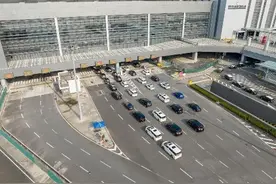 港珠澳大桥澳门口岸本年度累计出入境客流达一千万人次图片