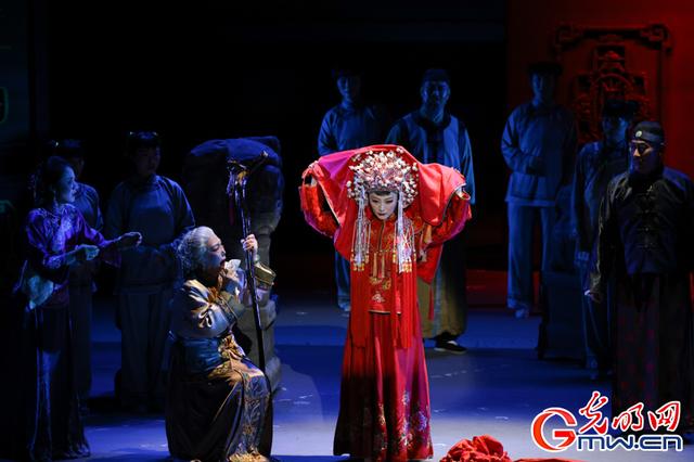 话剧《立秋》明星版在北京上演