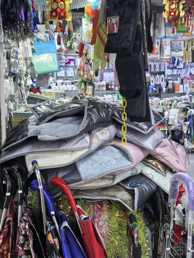 调查｜九成电动车加装挡风被，御寒“神器”为何变夺命利器