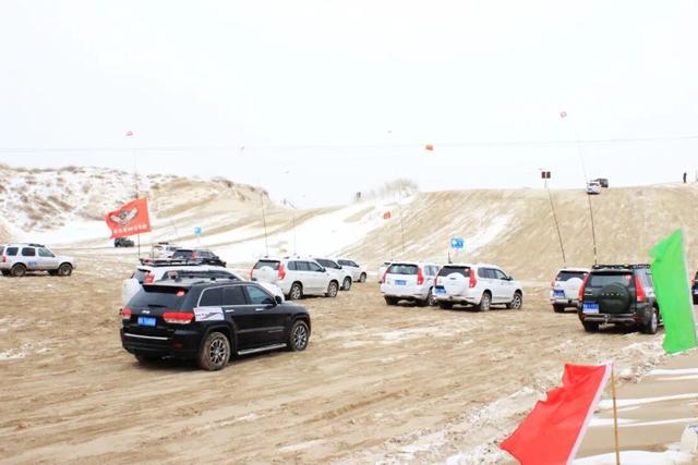 我在银沙湾，等雪也等你