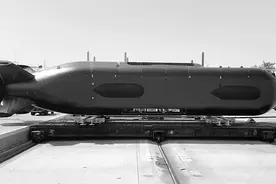 闯入水下战场的“黑马”：无人潜航器图片