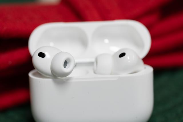 AirPods Pro 3深度体验：主动降噪太惊喜了，这一点成了遗憾