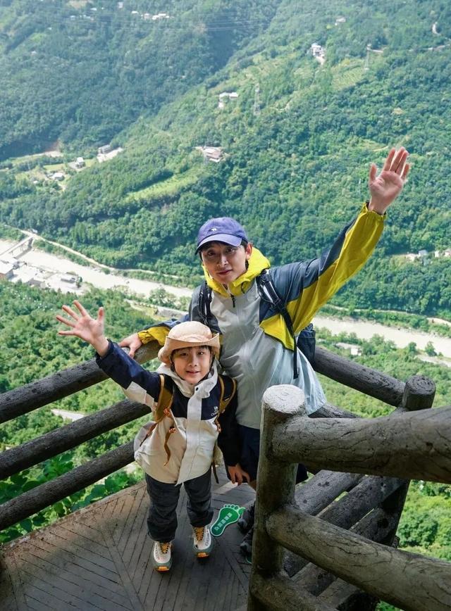 金秋有礼 绵阳有你 ‖ 九寨沟/黄龙下一站直接冲！九皇山篝火狂欢+羌族天团NPC，九绵高速顺路嗨！