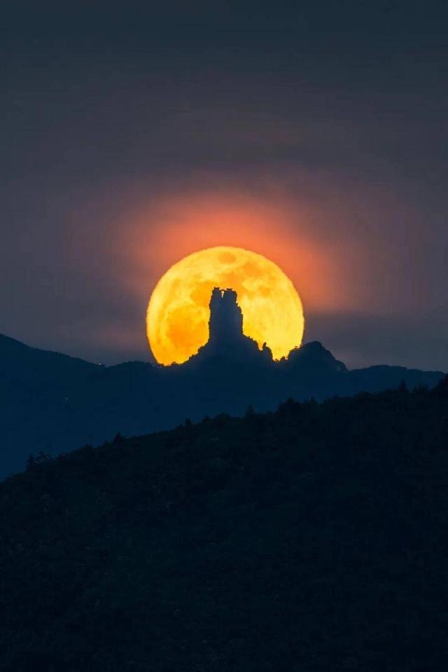 桃源深处、武陵主峰,梵净山何以跻身世界遗产?