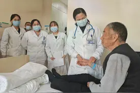 久咳不止 胸片正常 竟是“痰栓”在作怪图片