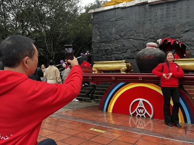 浪漫满城！今天，宜宾太甜啦