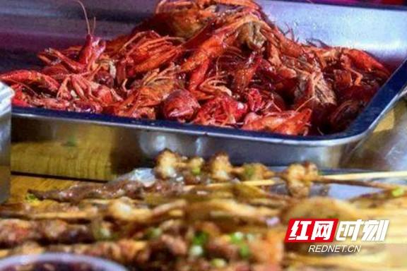 碧波映灯火，沅江夏日消费“热”力足