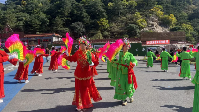 抢“鲜”体验！北镇市福果采摘季启幕
