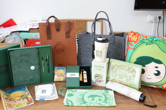 吃喝玩乐+隐藏福利！五月天演唱会广州南沙站官方市集来啦→