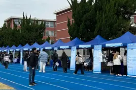 近200家企业、超3000人次！企业与人才“双向奔赴”图片