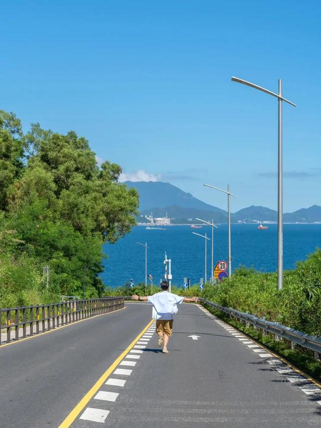 深圳经济特区，45岁生日快乐！