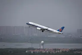 武汉天河机场开航30周年，湖北空管安全护航三十载图片