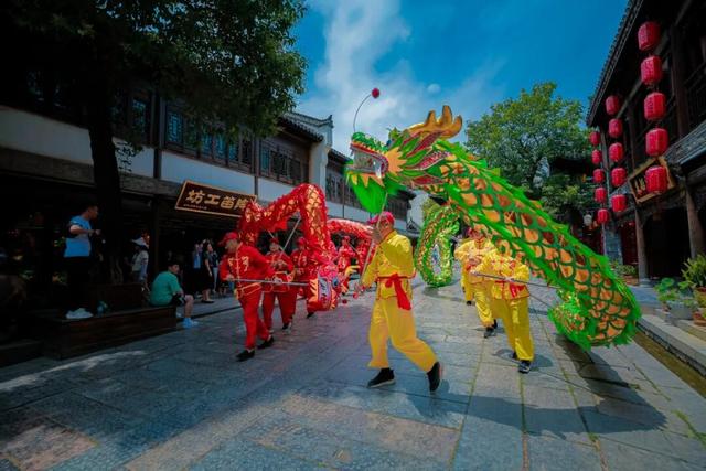 十一来台儿庄古城，共赴热血红色演艺之约！