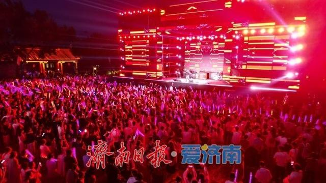 音乐+啤酒+古城！台儿庄古城台风音乐季解锁夏日新玩法