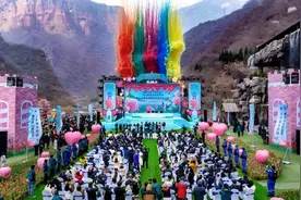 解锁春日新“法” 宝泉郁金香踏青赏花活动启幕图片