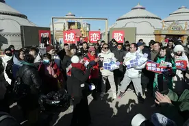 弘扬北疆文化，“暖城恋歌”全民歌王争霸赛鄂尔多斯开赛图片