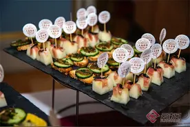 “大地物源”携云南野生菌融合创意美食亮相法国巴黎图片