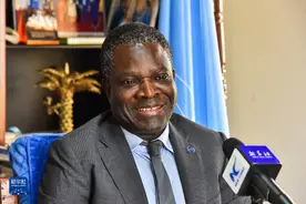 “一带一路”高峰论坛｜专访：共建“一带一路”对非洲发展至关重要——访联合国工业发展组织中部非洲区域代表雷蒙德·塔瓦雷斯图片