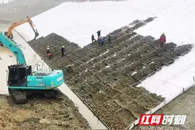 湖南重点水运建设项目节后复工复产忙 抢抓工程进度图片