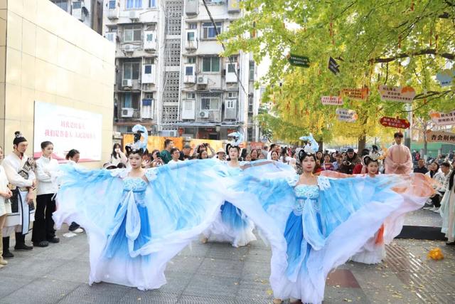 【趣游古城】秋日限定，在荆州邂逅一场“杏”运！