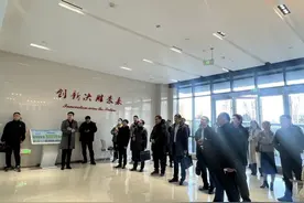 淄博市举办大院大所大校大企“链接活动”  校企携手共绘医药产业高质量发展新篇章图片