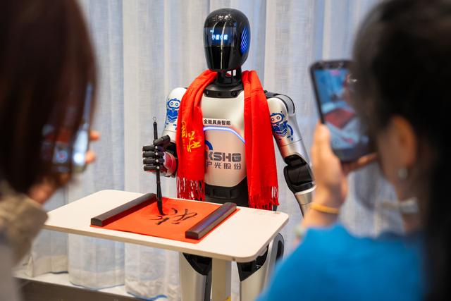 “沪苏同城”提速！周庄文旅来沪推介“一次购票 终身免费”等宠粉政策