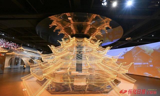五溪潮涌满目新——写在第五届湖南旅游发展大会开幕之际