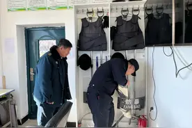 护校安园｜海东派出所开展校园安全检查 筑牢校园安全防线图片