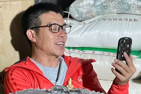 “20多年收养120多个孤儿”的体育老师：有单亲家长、公益组织、服刑人员来送孩子，今年还来了20多个图片