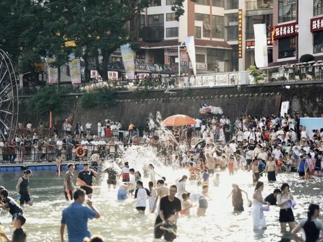 2025年宣恩水上女儿会系列活动绚丽完结！