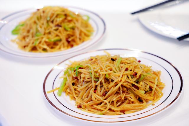 平谷举办炒菜机器人大赛，它们能“炒”掉厨师吗？