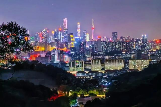 别问了！老广晚上都去这里玩，打卡清单已备好→（文末福利）
