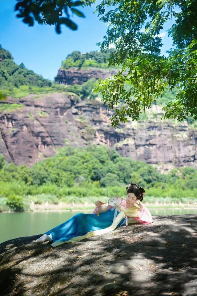 球迷免票！双超联动！龙虎山承包你的旅拍大片！