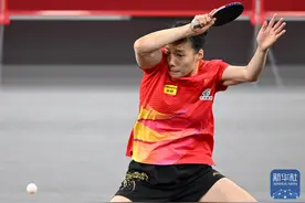 世乒赛｜石洵瑶晋级女单32强图片