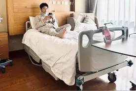 33岁男歌手自曝做声带息肉手术，称新歌已写好就等嗓子恢复图片