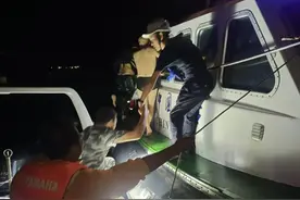 台风天4人被困三亚海上！依靠泡沫箱求生！危急时刻……图片